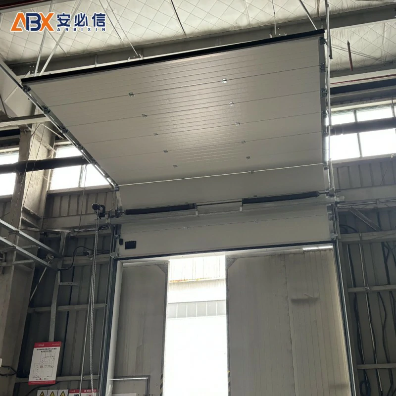 西安翻板提升门
